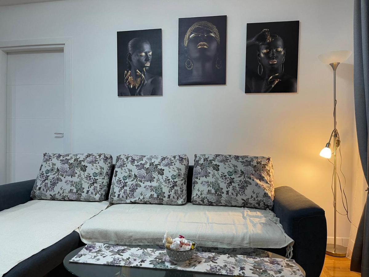 Apartman Mdb Subotica Dış mekan fotoğraf