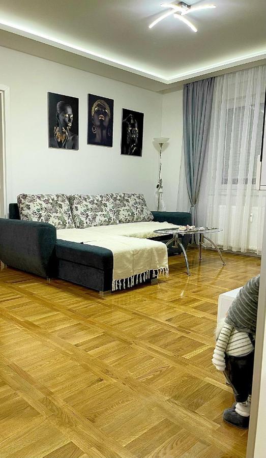 Apartman Mdb Subotica Dış mekan fotoğraf