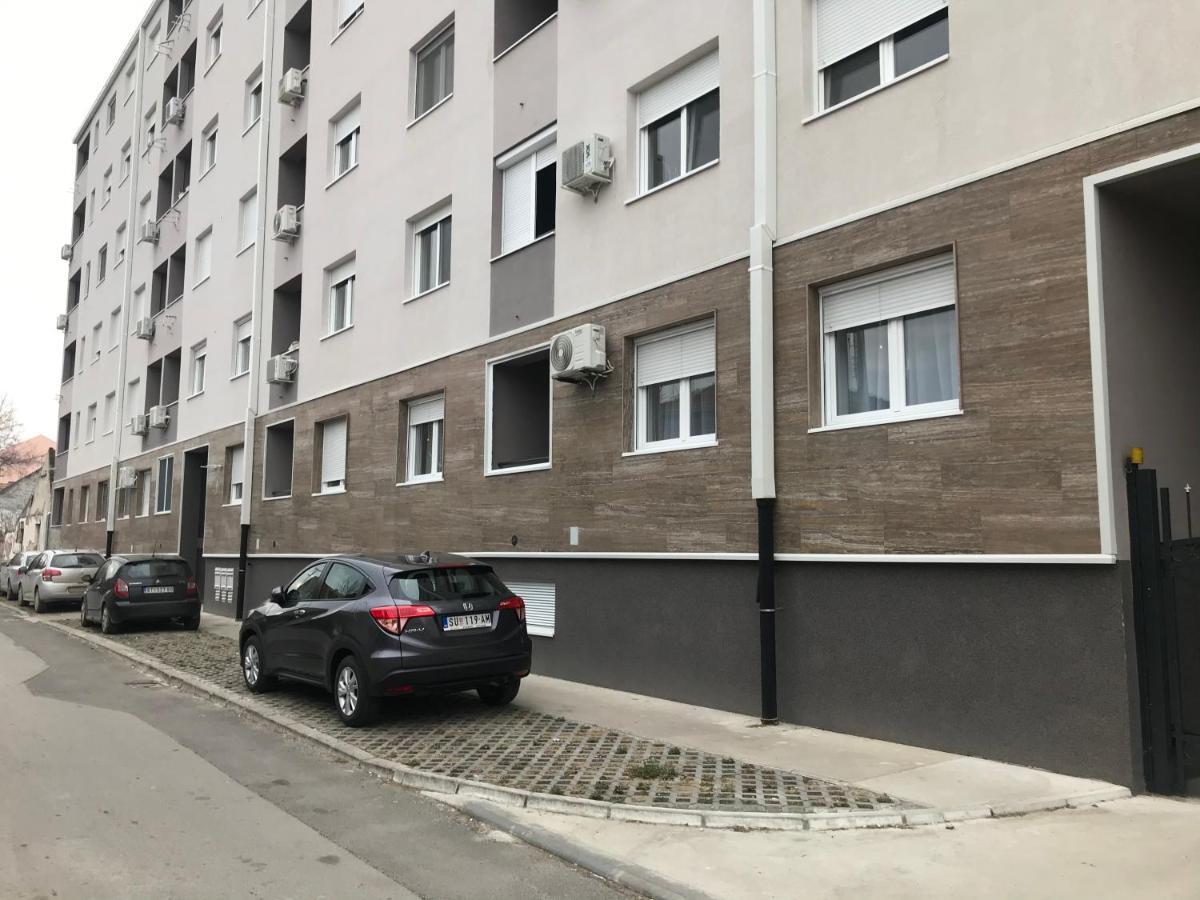 Apartman Mdb Subotica Dış mekan fotoğraf